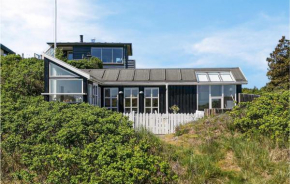 Cozy Home In Grenaa With House Sea View, Grenå